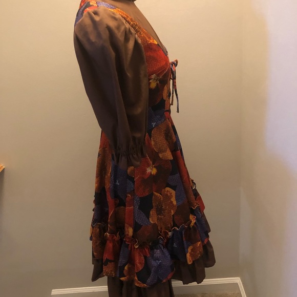 Vintage Dress - Picture 2 of 4